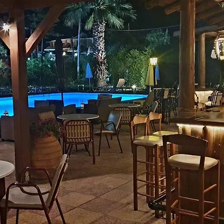 费沃斯酒店 帕莱欧卡斯提撒