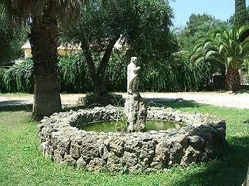 Phivos Aparthotel 4*