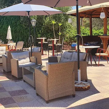 Phivos Aparthotel 4*