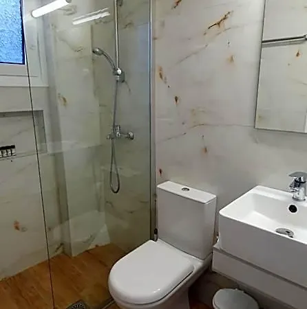 Ξενοδοχείο με διαμερίσματα φοίβος 3*