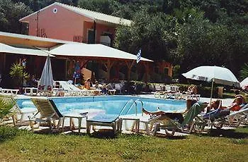 Ξενοδοχείο με διαμερίσματα φοίβος 3*