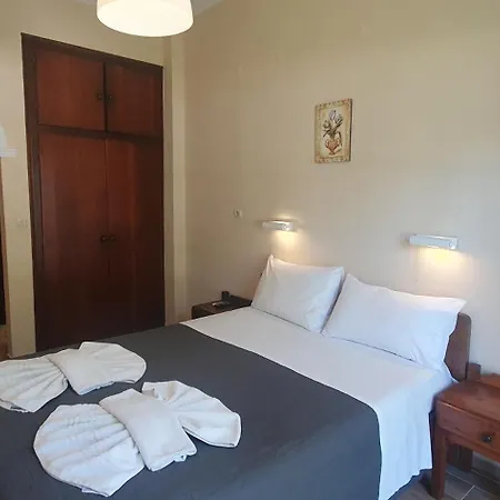 Phivos Aparthotel Palaiokastritsa
