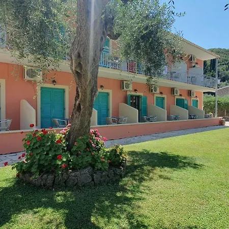 Phivos Aparthotel