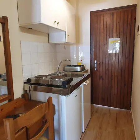 Aparthotel Phivos Paleokastritsa